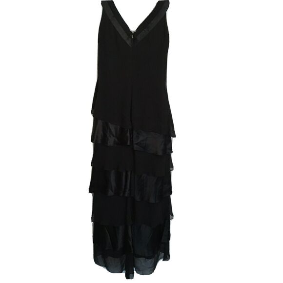 TADASHI SHOJI Black Silk Tiered V-neck Gown Sleeveless Size 6 Stunning - Picture 2 of 12